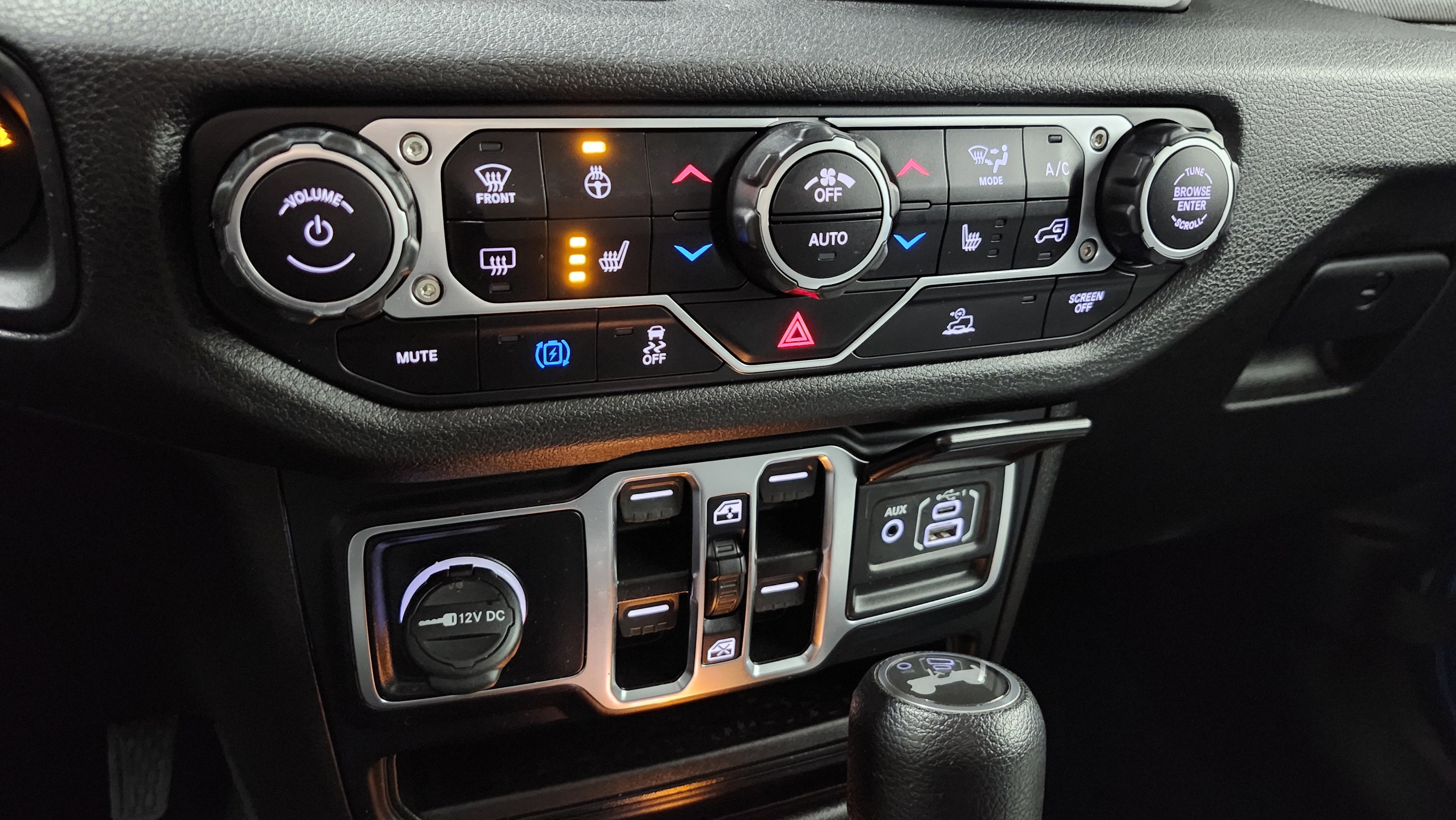 Used 2024 Jeep Wrangler Sport S w/ Convenience Group image 30