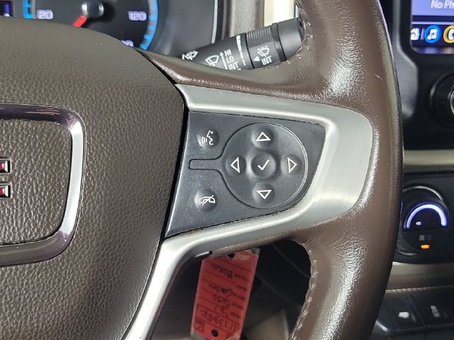 Used 2021 GMC Canyon Denali RWD image 25