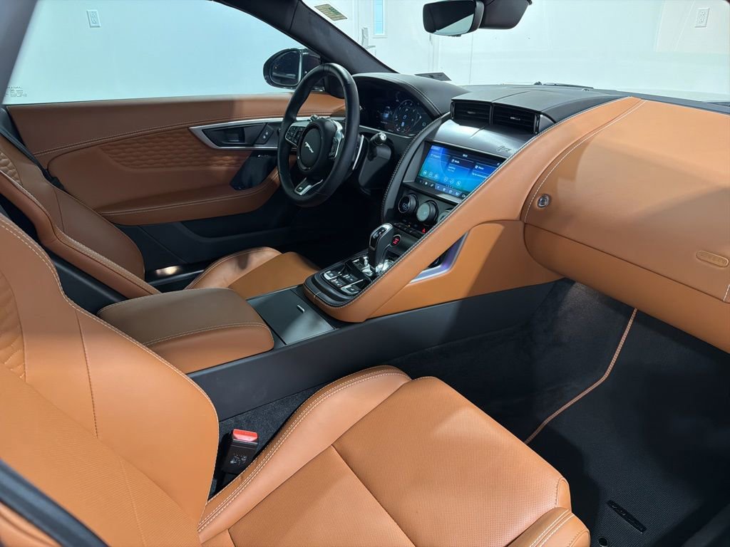 Used 2021 Jaguar F-TYPE R AWD/4WD image 28