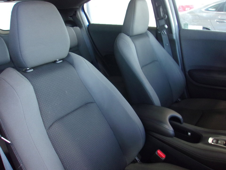 Used 2020 Honda HR-V Sport image 18