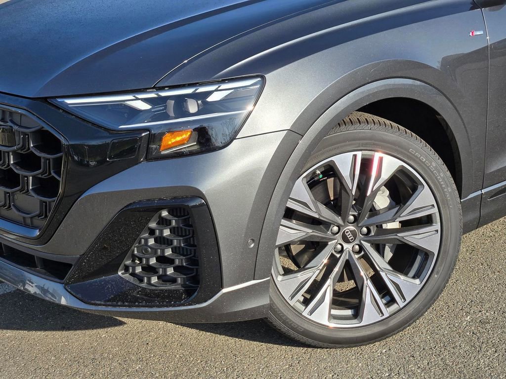 New 2026 Audi Q8 Premium Plus image 9