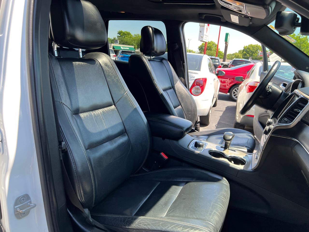 Used 2015 Jeep Grand Cherokee Limited AWD/4WD image 33