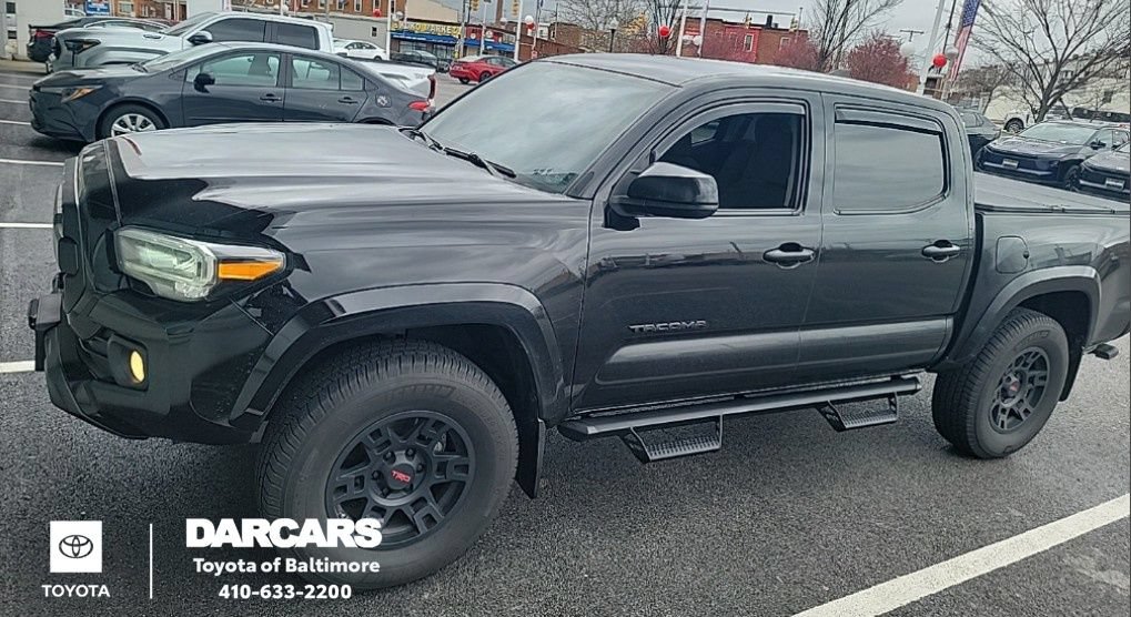 Used 2016 Toyota Tacoma SR5 w/ SR5 Appearance Package (SN) AWD/4WD image 1