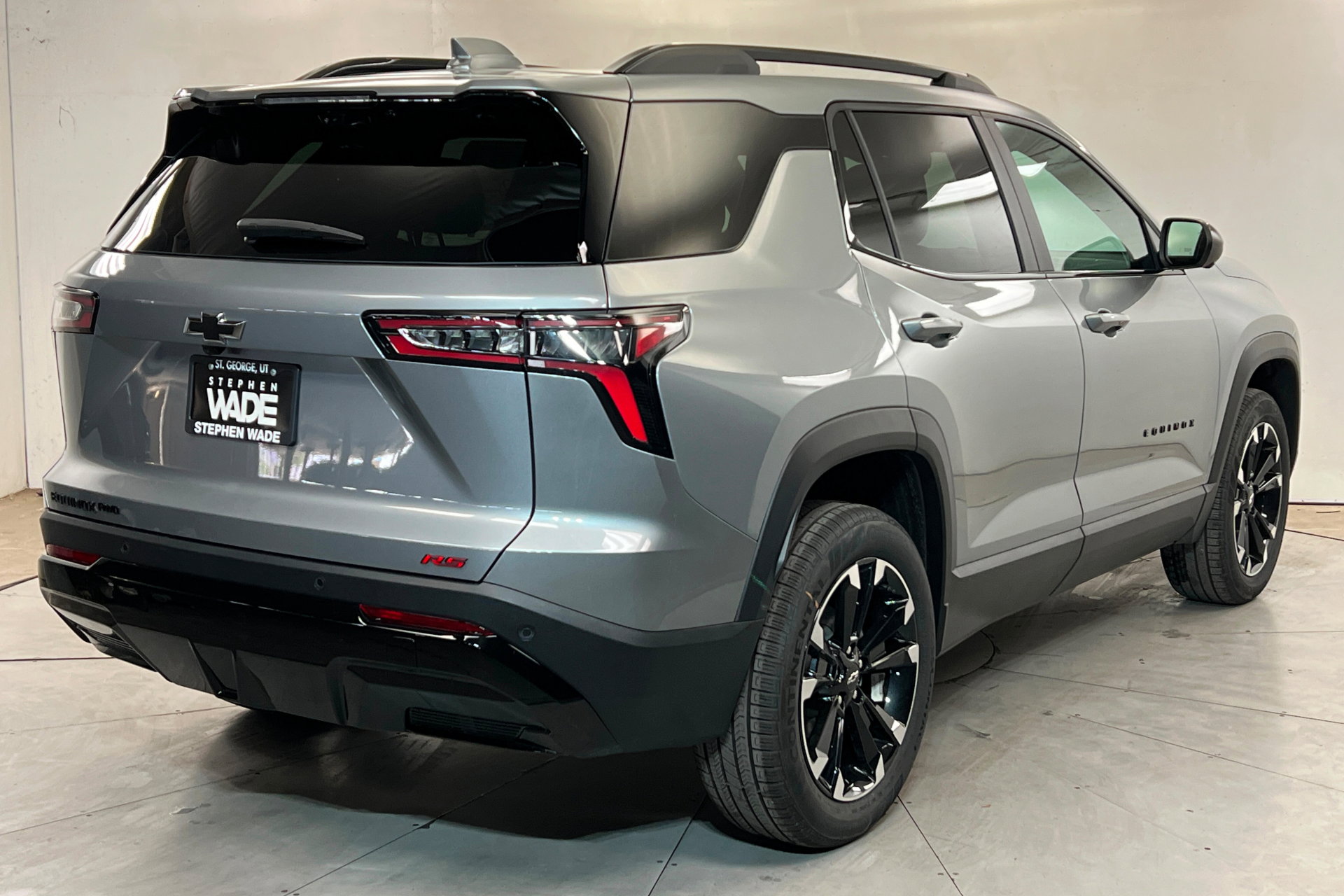 New 2026 Chevrolet Equinox RS w/ Convenience Package III AWD/4WD image 6