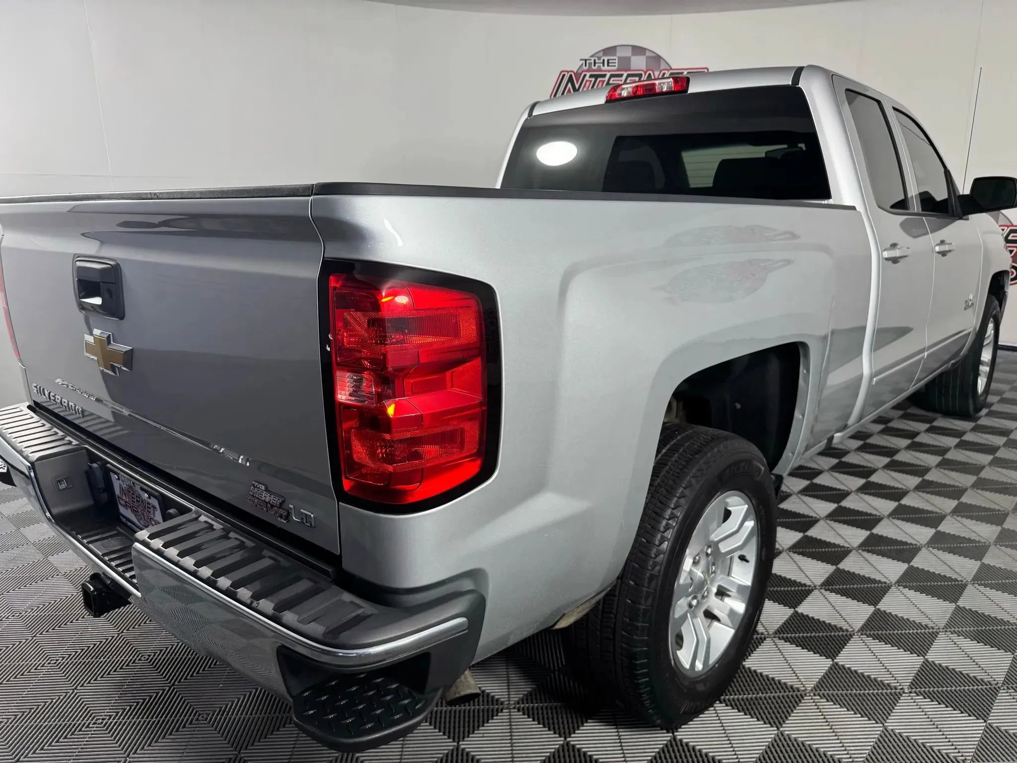 Used 2019 Chevrolet Silverado 1500 LT w/ Texas Edition RWD image 25