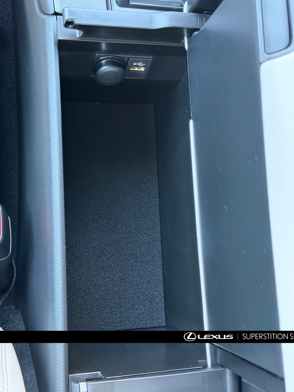 New 2026 Lexus UX 300h FWD w/ Accessory Package (Z1) image 32