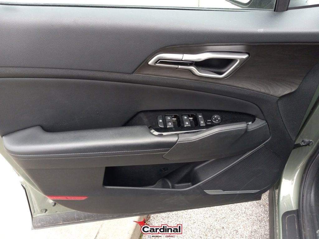 Used 2023 Kia Sportage X-Line w/ X-Line Premium Package image 21