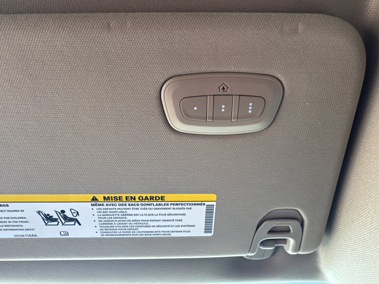 Used 2021 RAM 1500 Laramie AWD/4WD image 12