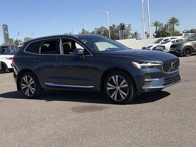 Used 2023 Volvo XC60 B5 Plus w/ Protection Package Premier image 4