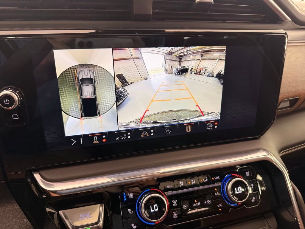 Used 2024 GMC Sierra 3500 Denali Ultimate AWD/4WD image 37