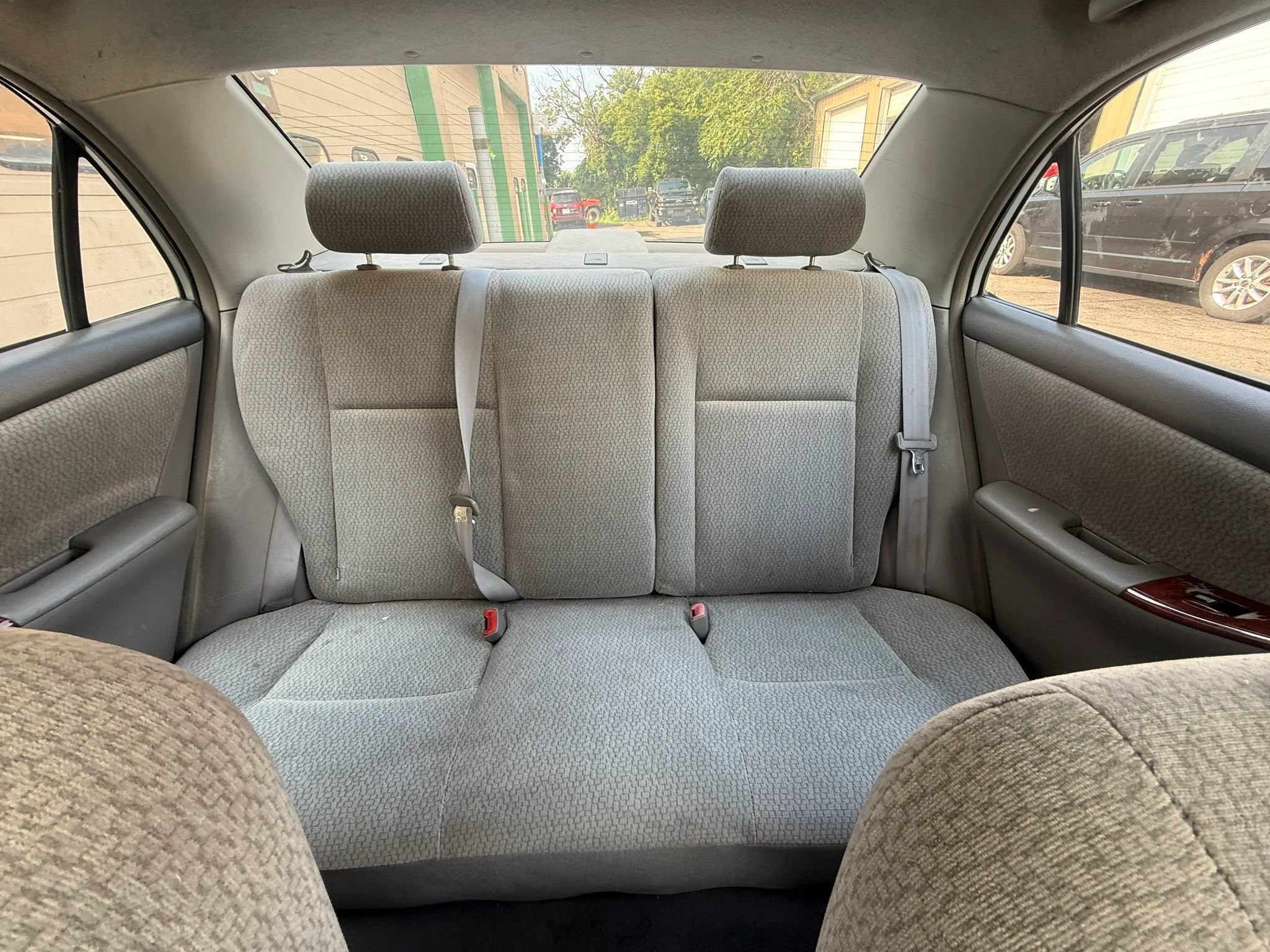 Used 2004 Toyota Corolla LE FWD image 11