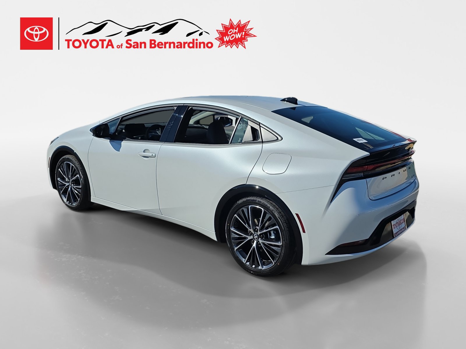 New 2027 Toyota Prius XLE FWD image 3