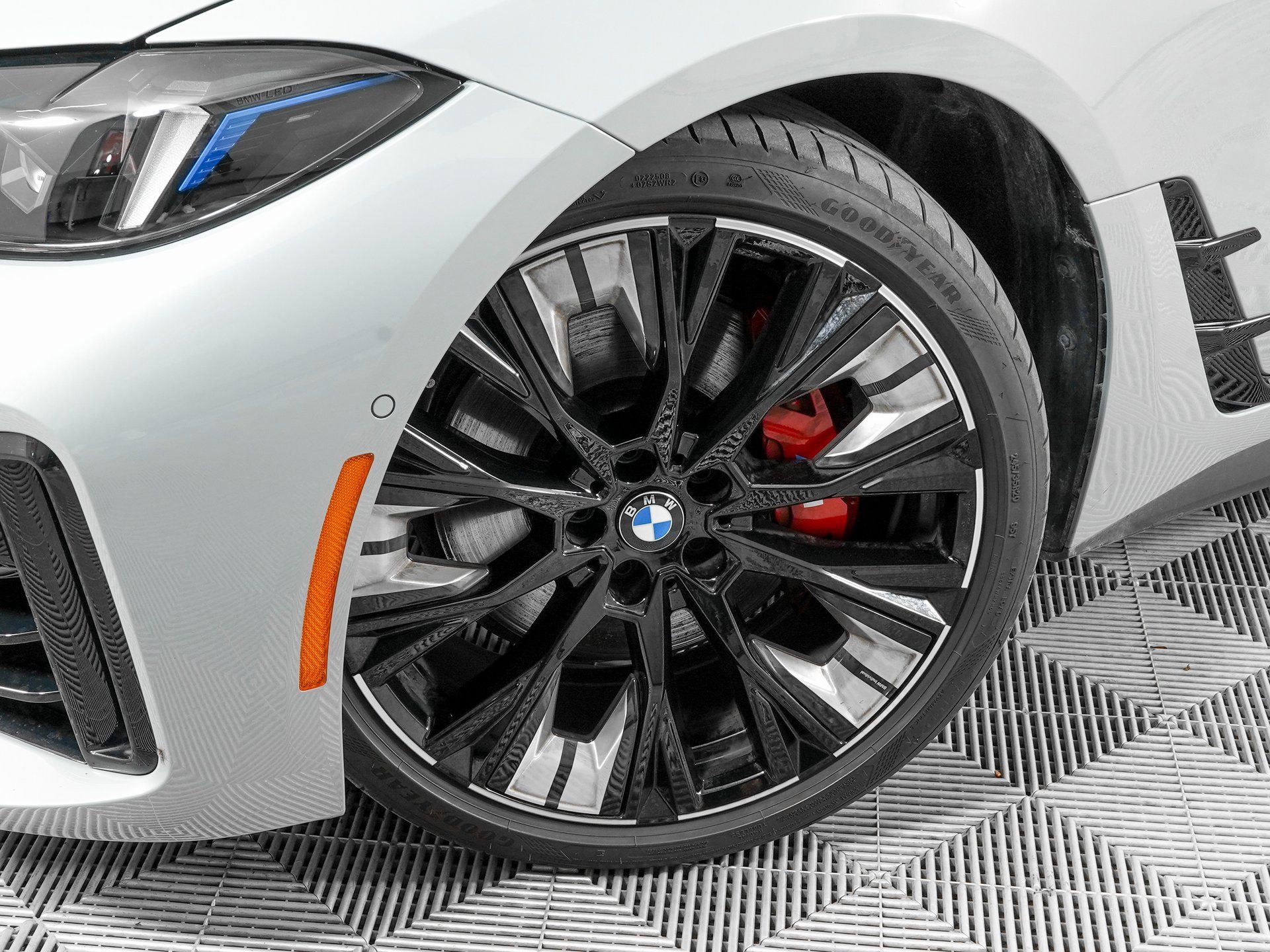 Used 2025 BMW 440i xDrive image 30