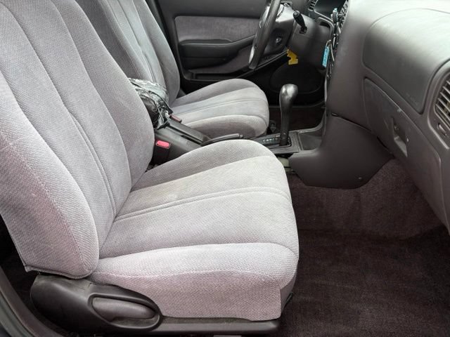Used 1996 Toyota Camry LE FWD image 18