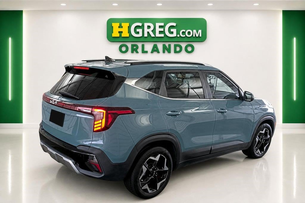 Used 2024 Kia Seltos EX FWD image 6