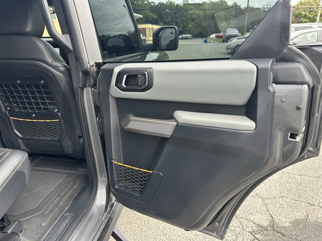 Used 2022 Ford Bronco Badlands w/ Sasquatch Package image 18