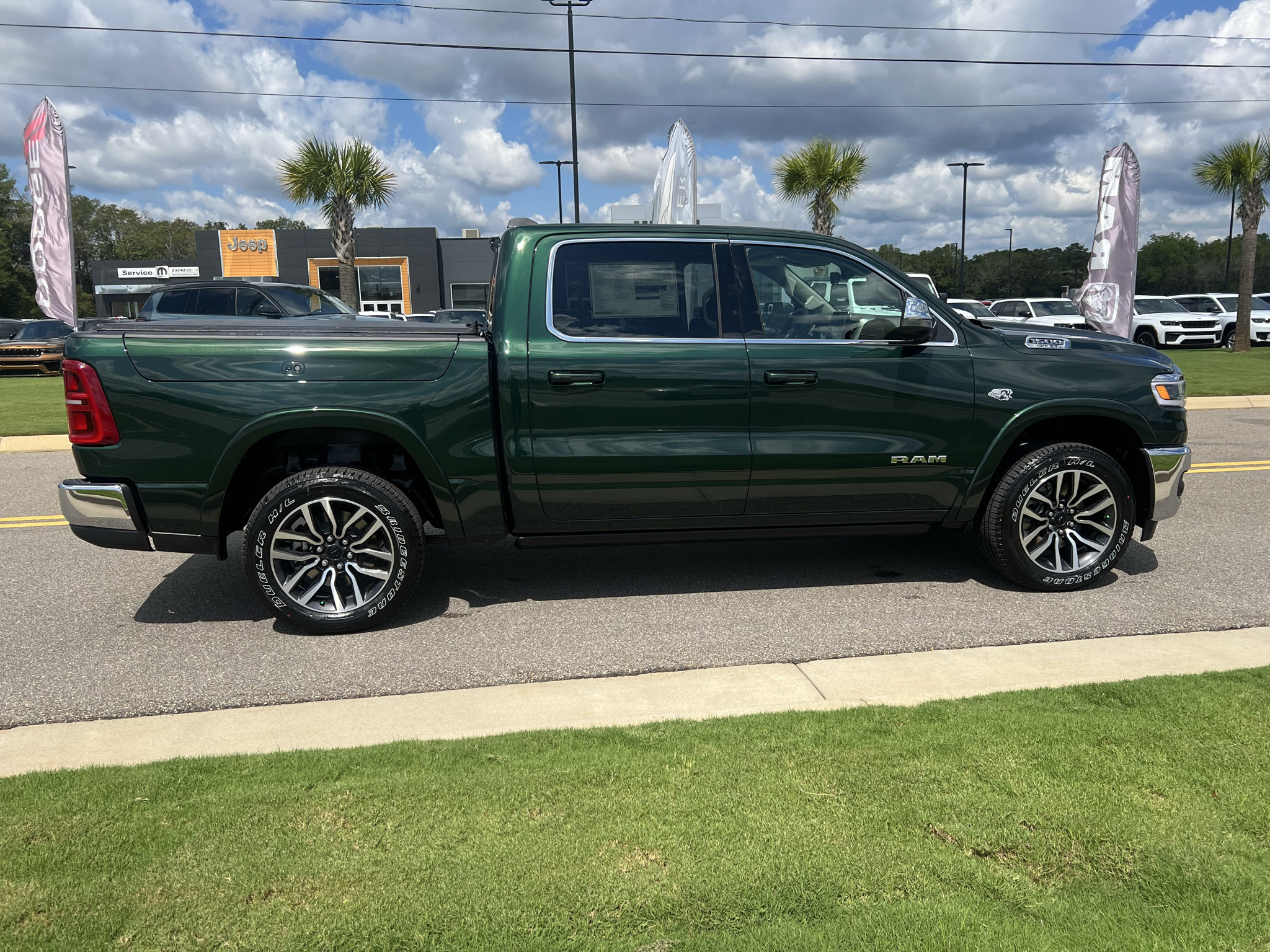 New 2027 RAM 1500 Laramie Longhorn AWD/4WD image 7