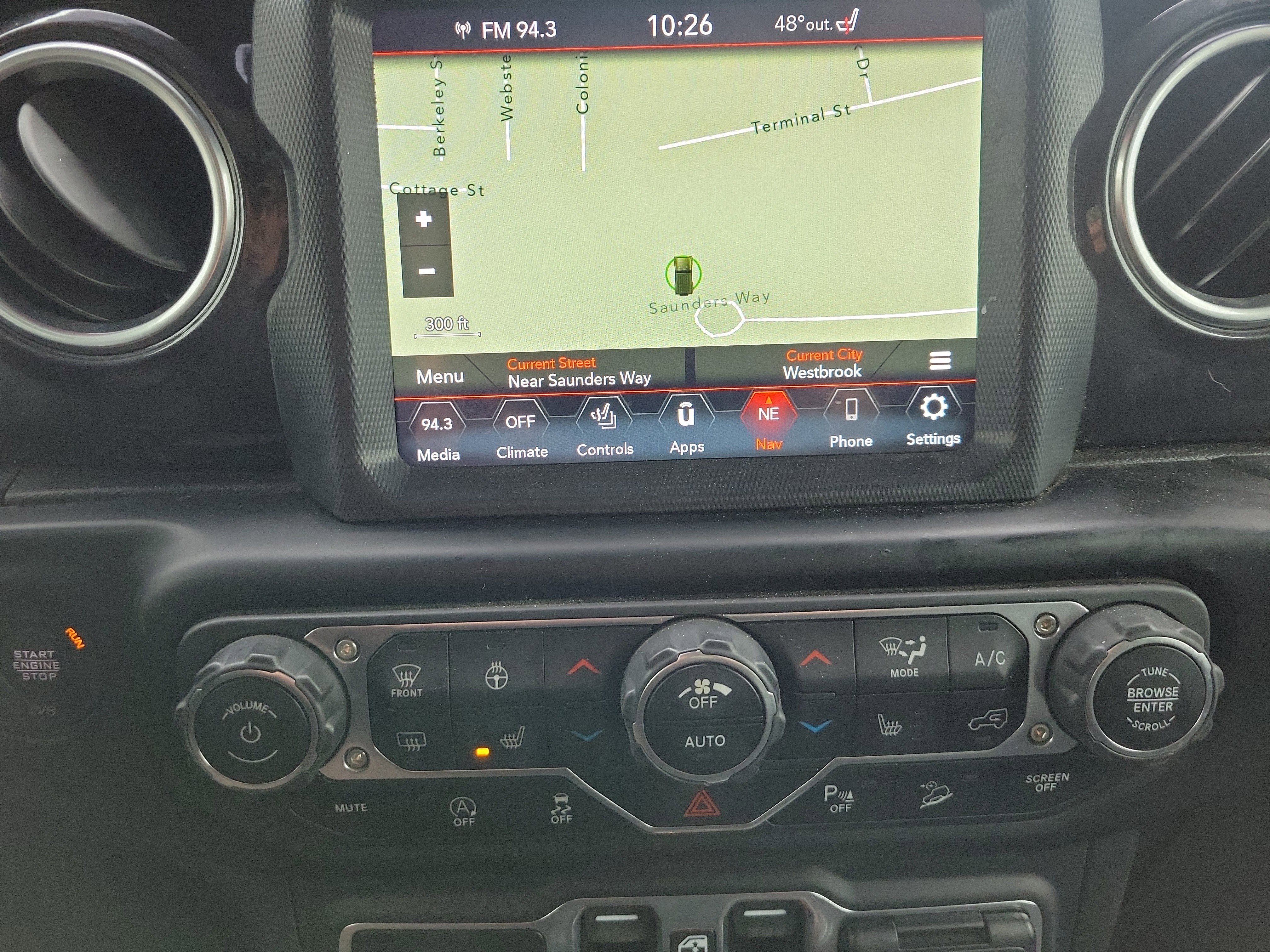 Used 2021 Jeep Wrangler Unlimited Sahara AWD/4WD image 22
