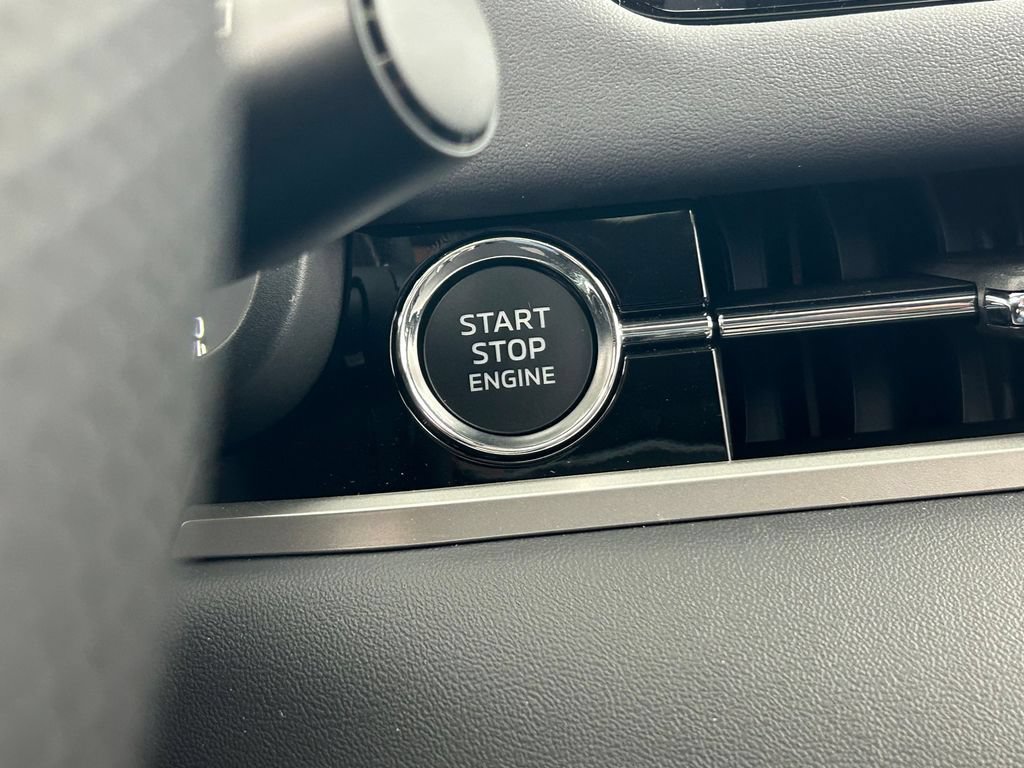 New 2026 Mitsubishi Outlander SE FWD image 35