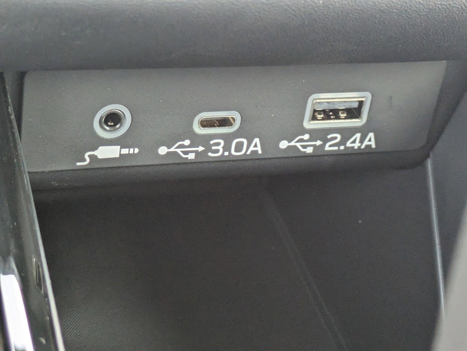 Used 2024 Subaru Outback Touring image 22