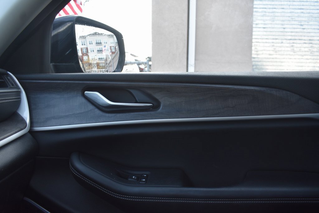 Used 2022 Jeep Grand Cherokee L Limited image 20