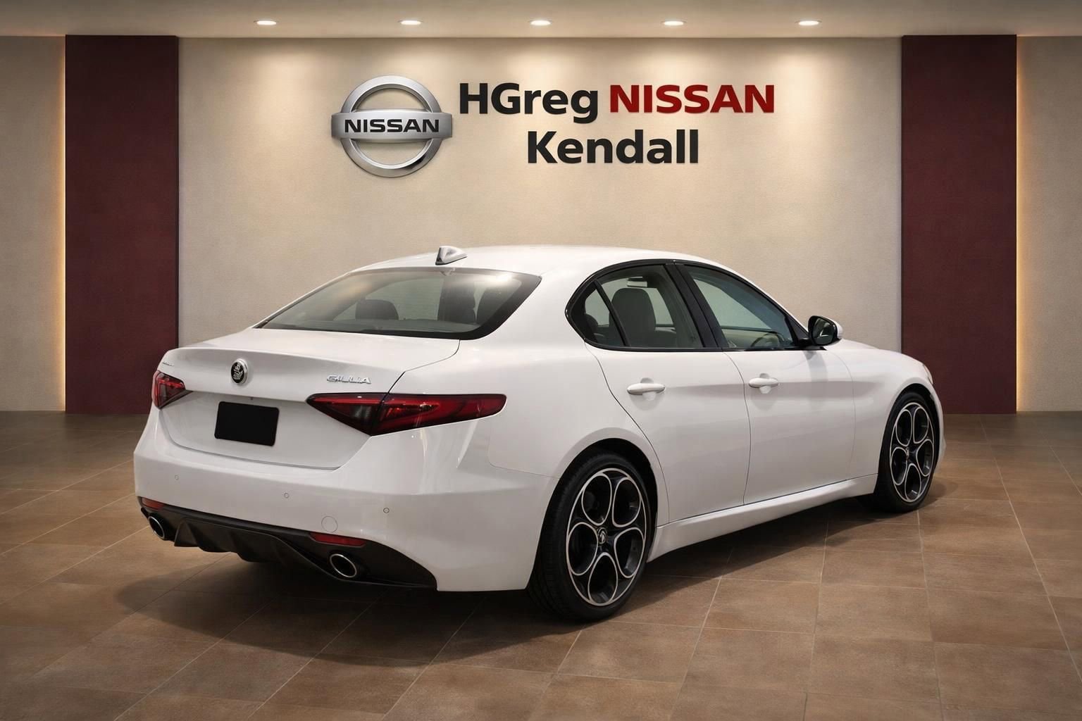 Used 2022 Alfa Romeo Giulia Veloce AWD/4WD image 4