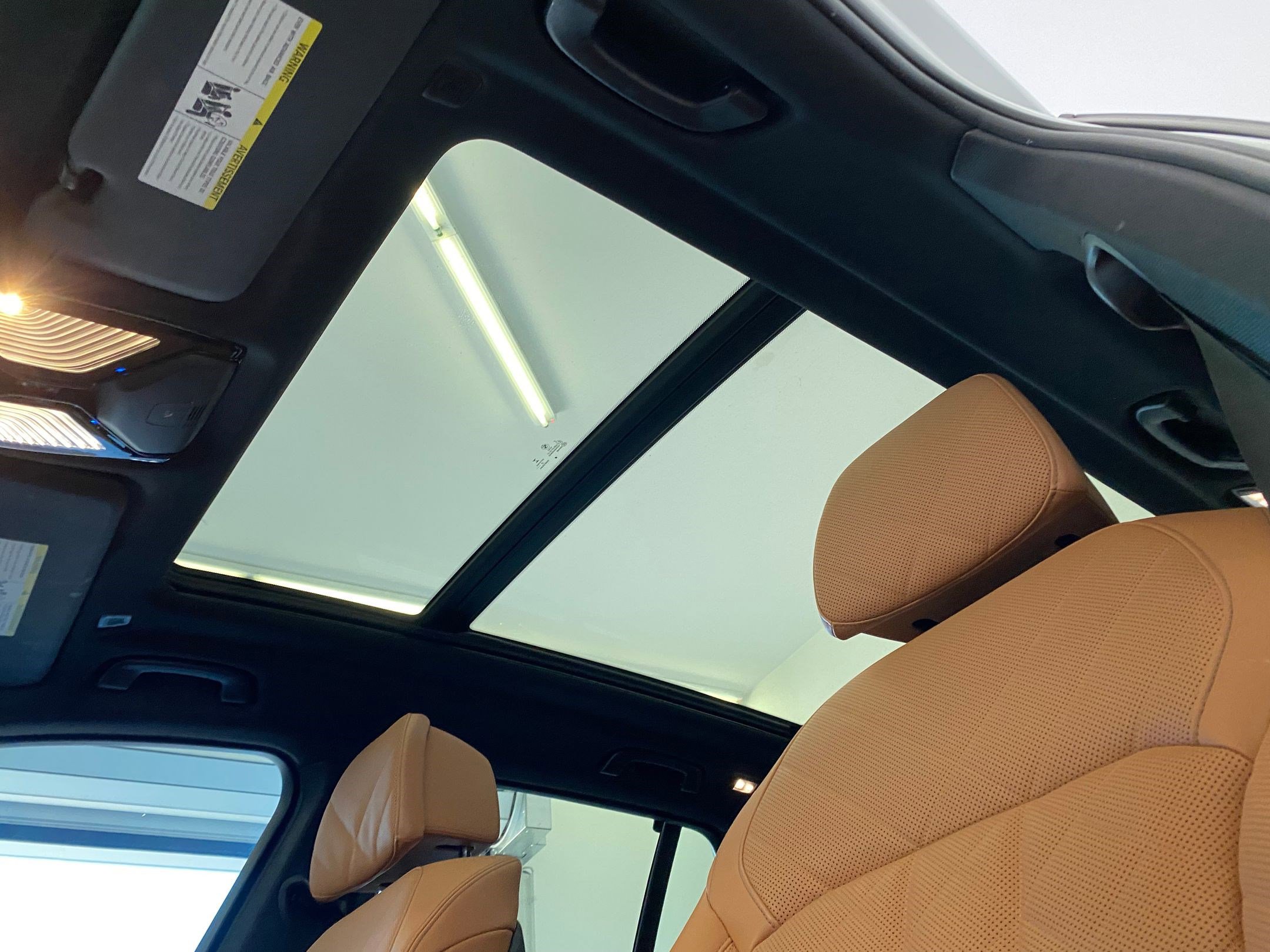 Certified 2023 BMW X5 xDrive45e w/ M Sport Package image 15