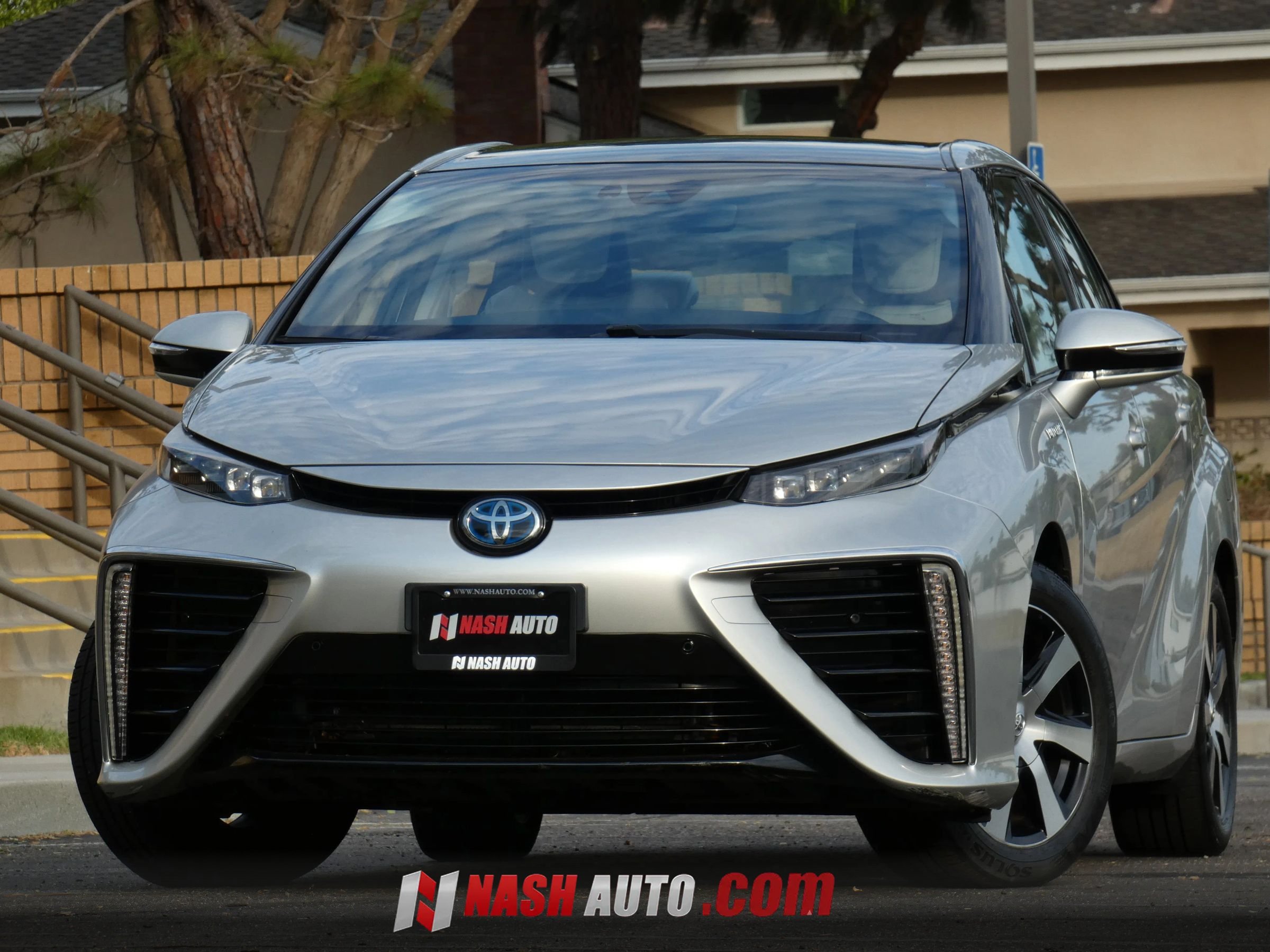 Used 2019 Toyota Mirai FWD image 4