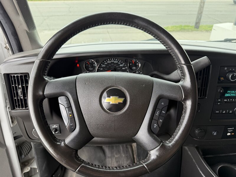 Used 2021 Chevrolet Express 3500 w/ Driver Convenience Package RWD image 15