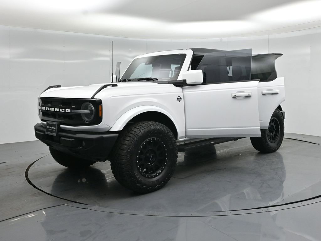 Used 2021 Ford Bronco Outer Banks AWD/4WD image 25