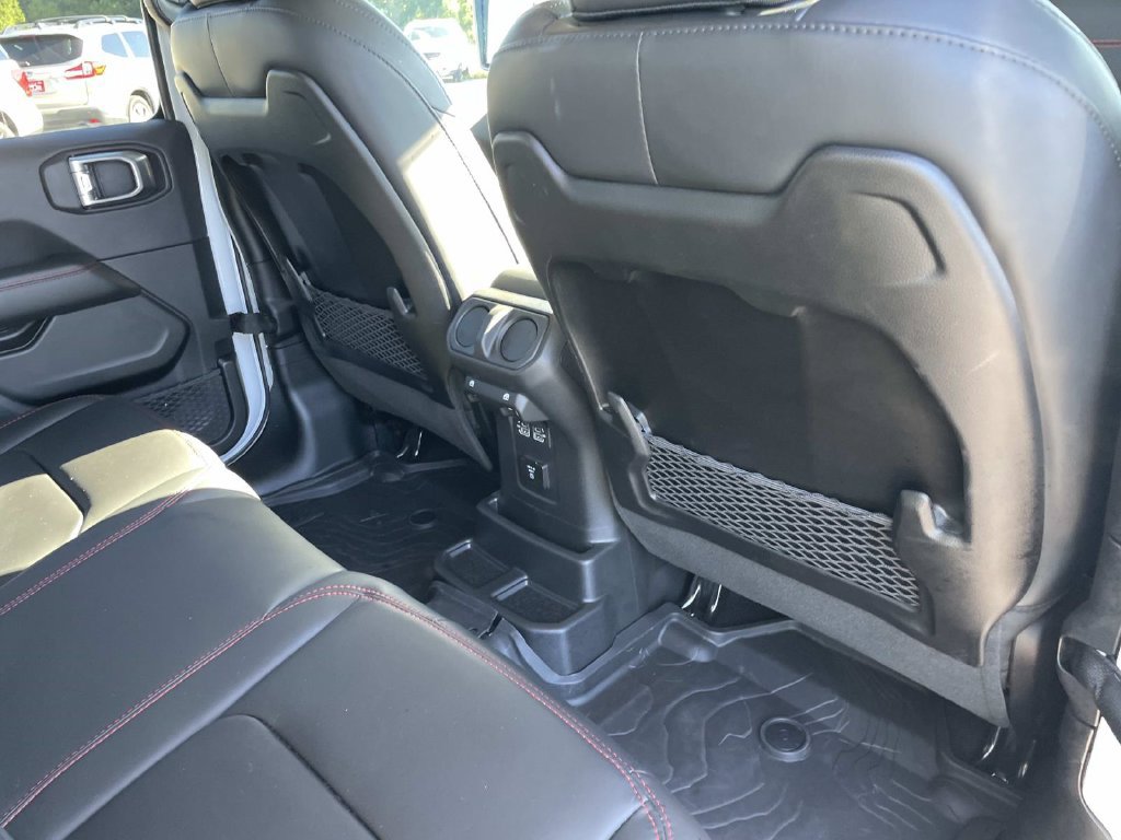 Used 2024 Jeep Wrangler Unlimited Rubicon AWD/4WD image 27
