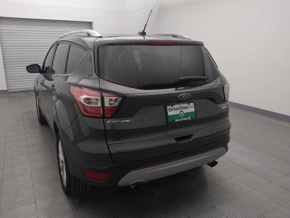 Used 2017 Ford Escape Titanium image 6