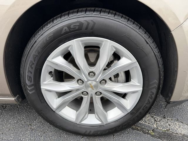 Used 2024 Chevrolet Malibu LT image 40