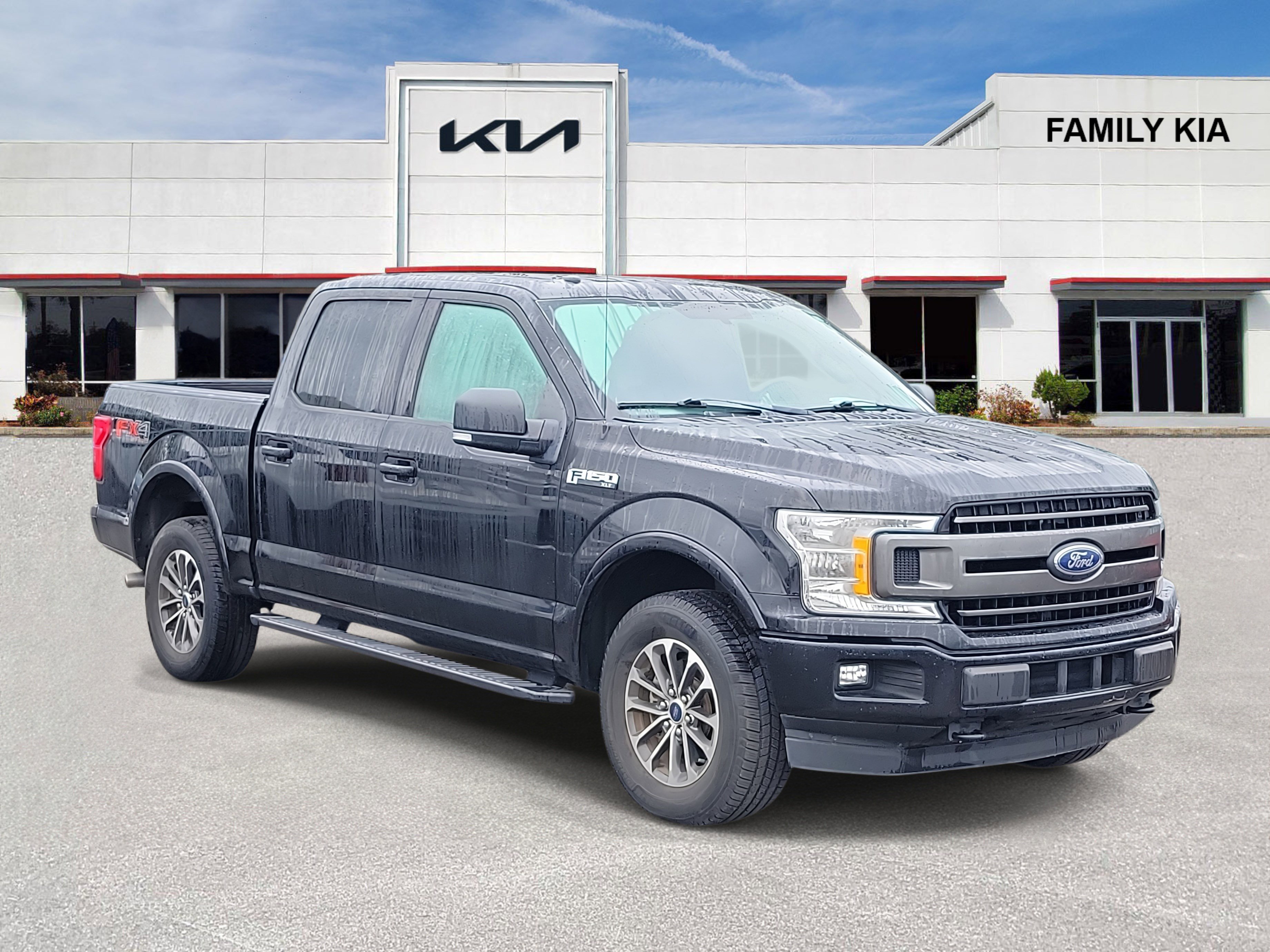 Used 2018 Ford F150 XLT w/ Equipment Group 302A Luxury image 1