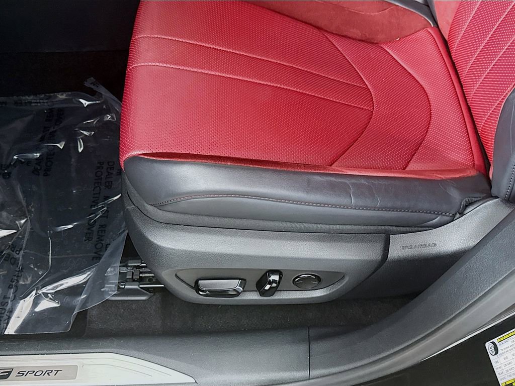 Used 2023 Lexus RX 500h F Sport image 18