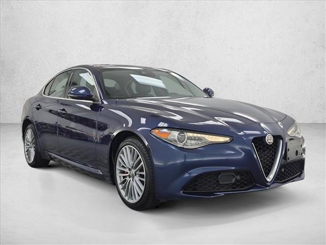 Used 2019 Alfa Romeo Giulia Ti w/ Quick Order Package 22X Lusso AWD/4WD image 3