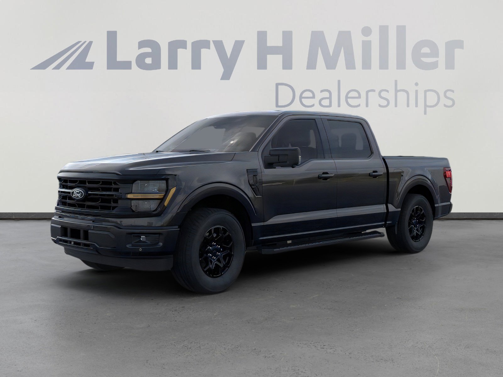 New 2025 Ford F150 XLT w/ Equipment Group 302A MID