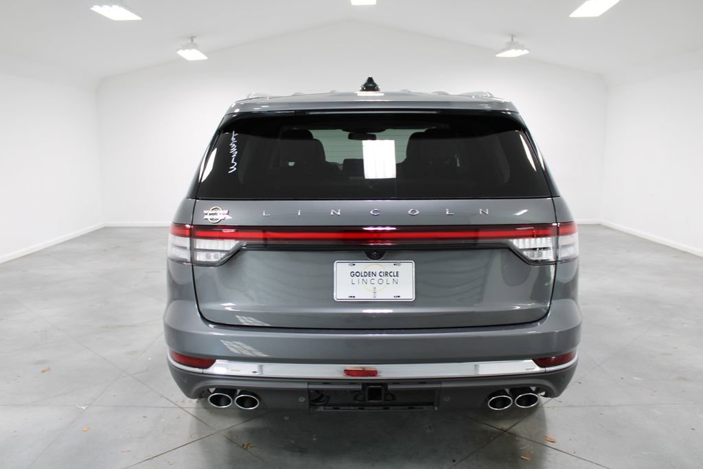 New 2025 Lincoln Aviator Reserve w/ Luxury Package image 8