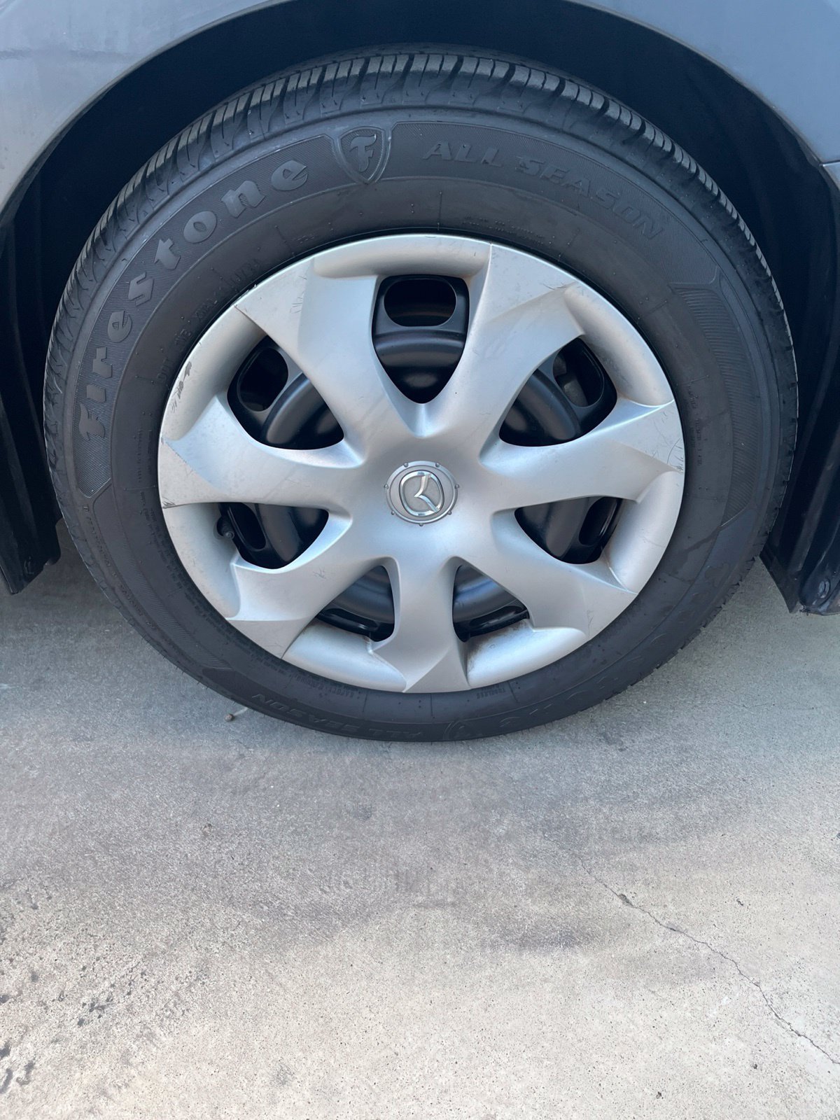Used 2014 MAZDA MAZDA3 i Sport FWD image 25