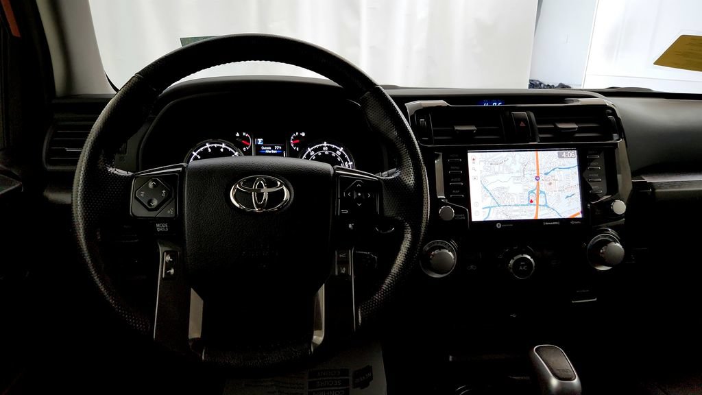 Certified 2024 Toyota 4Runner TRD Off-Road Premium w/ Moonroof Package AWD/4WD image 27