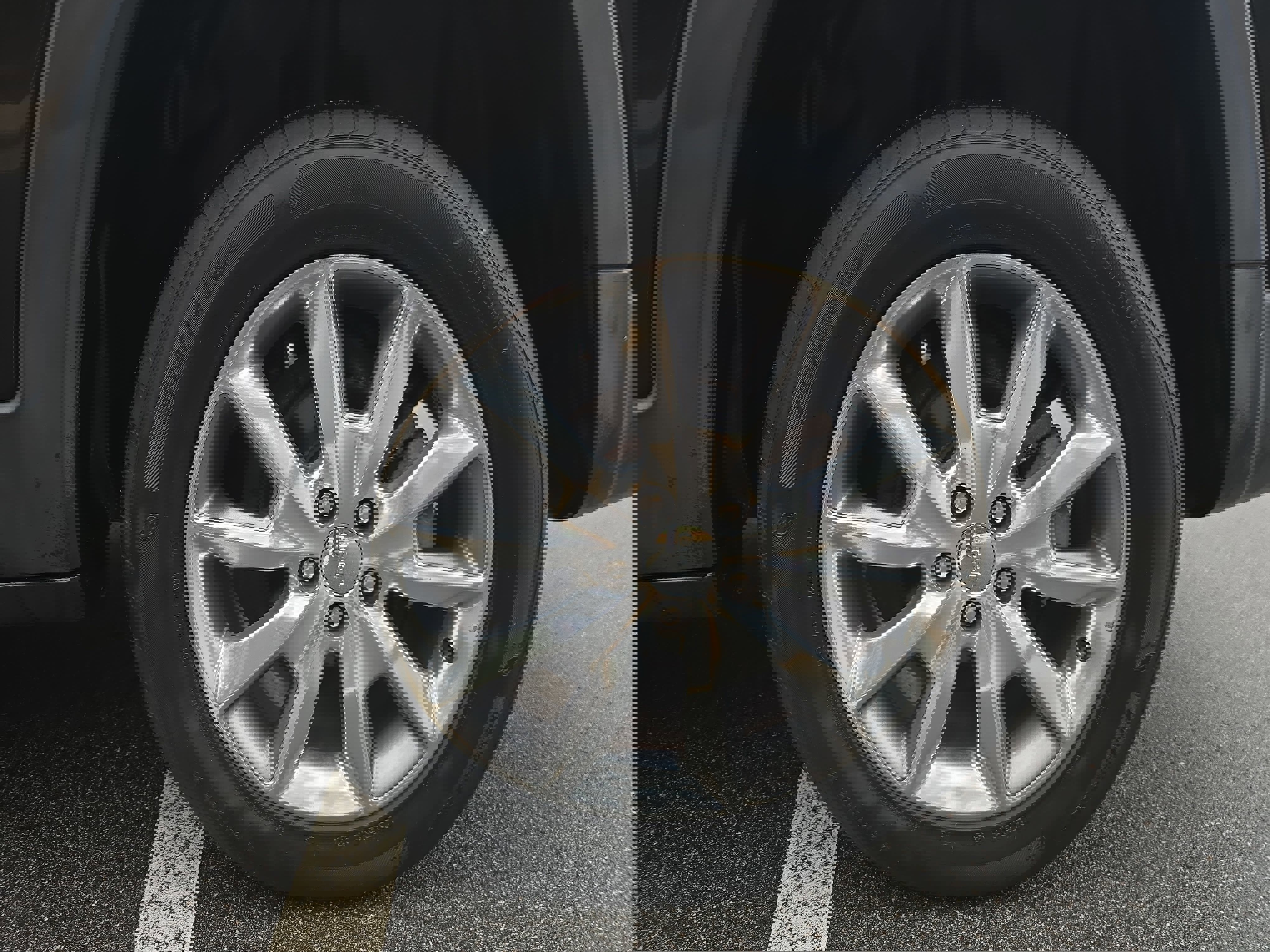 Used 2014 Jeep Cherokee Limited image 36