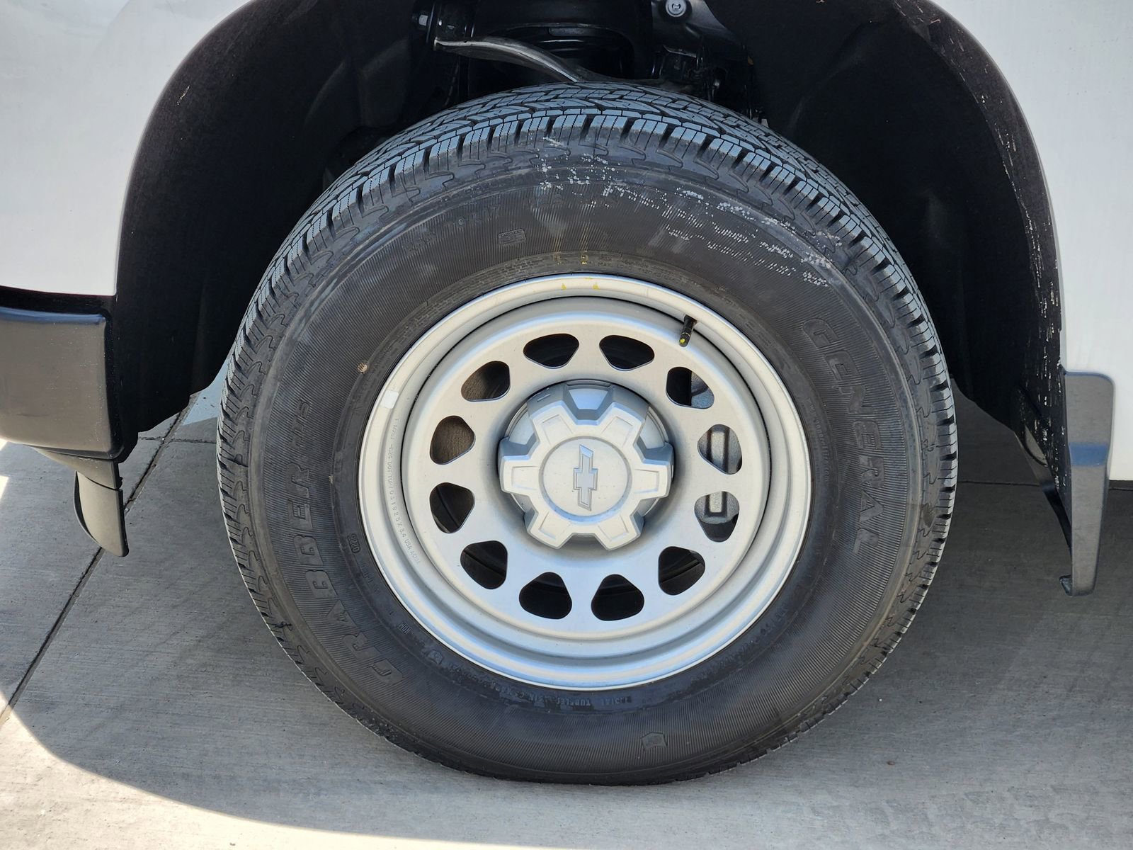 New 2025 Chevrolet Silverado 1500 W/T w/ WT Value Package AWD/4WD image 10