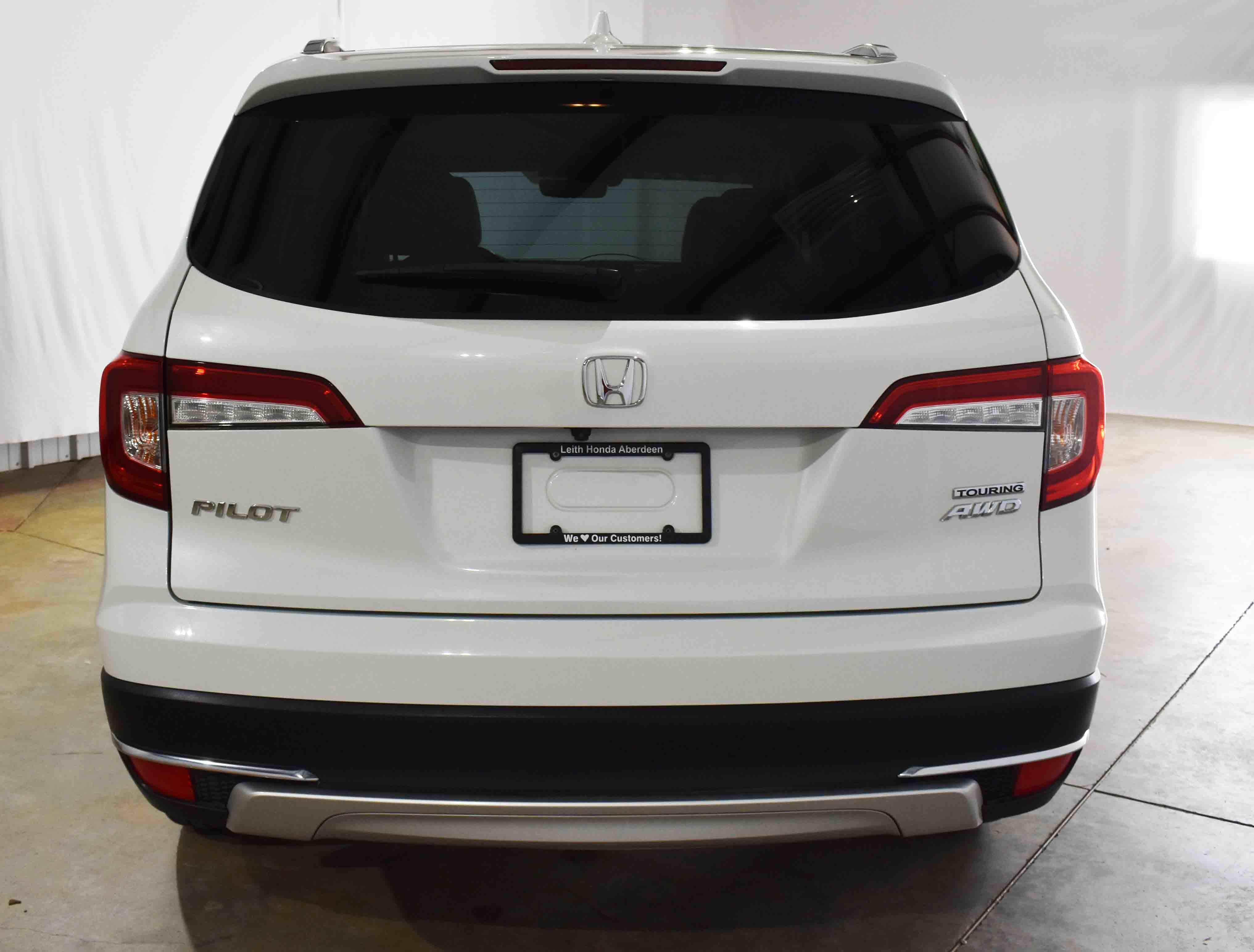 Used 2020 Honda Pilot Touring image 8