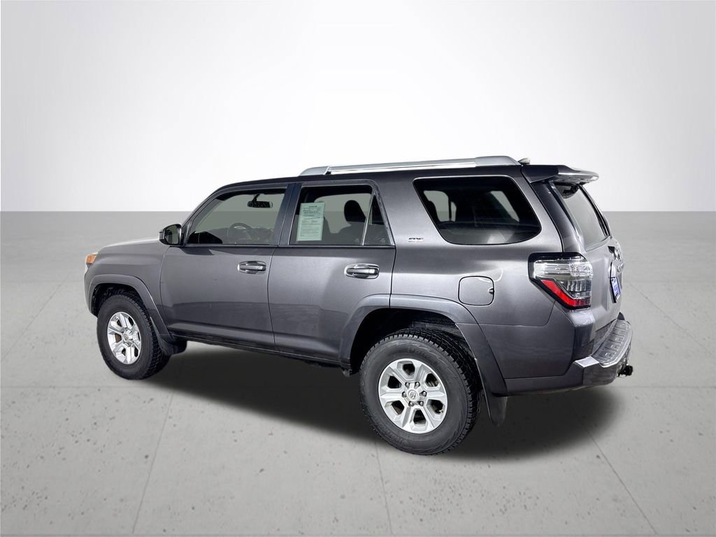 Used 2016 Toyota 4Runner SR5 image 8