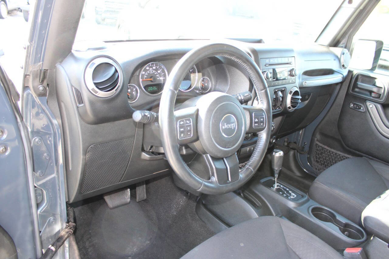 Used 2017 Jeep Wrangler Unlimited Sport w/ Quick Order Package 24S image 13