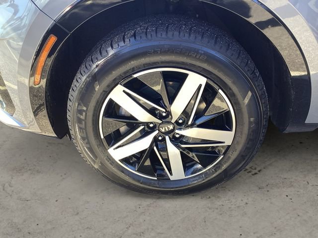 Used 2021 Kia Sorento EX image 14