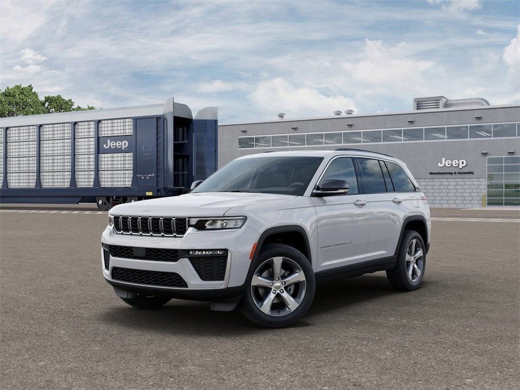 New 2026 Jeep Grand Cherokee Limited w/ Trailer Tow Package