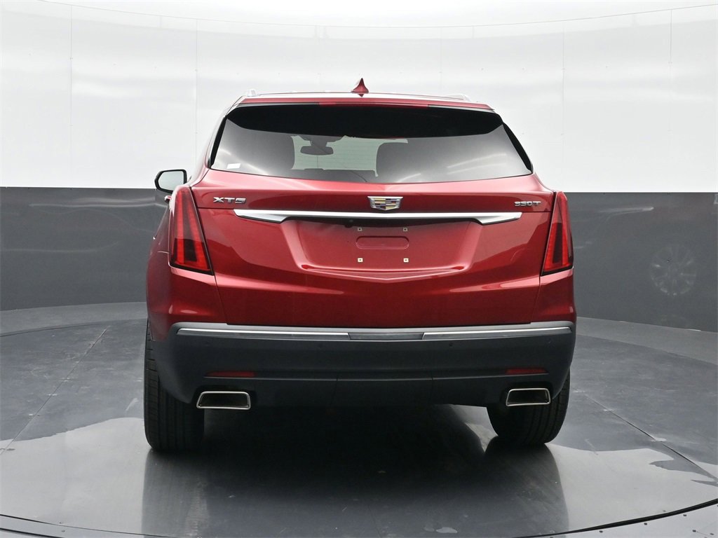 Certified 2023 Cadillac XT5 Luxury image 16