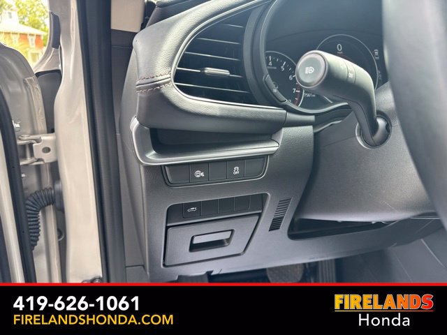 Used 2025 MAZDA MAZDA3 s FWD image 16