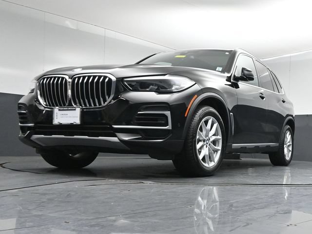 Used 2023 BMW X5 xDrive40i w/ Premium Package AWD/4WD image 39